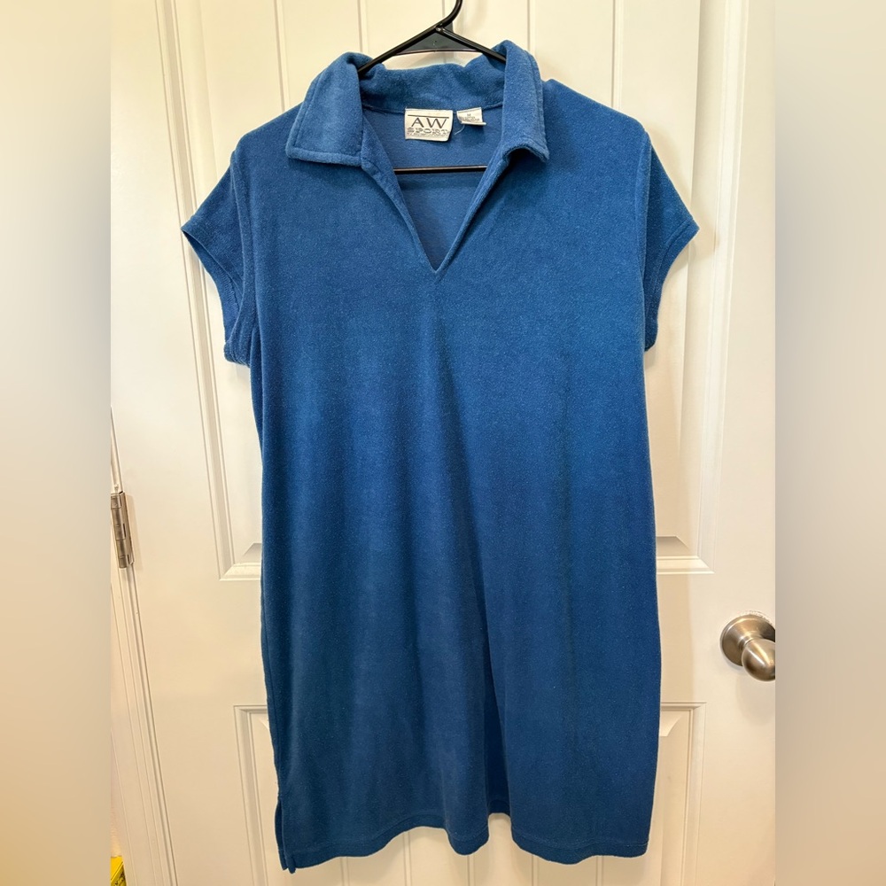 A W Sport Blue V-neck Collared Terry cloth like Swim Coverup Dress. size Medium.